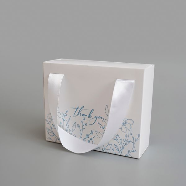 15х12х5 коробка-сумка біла "Thank you" квітковий принт №2 0026 фото
