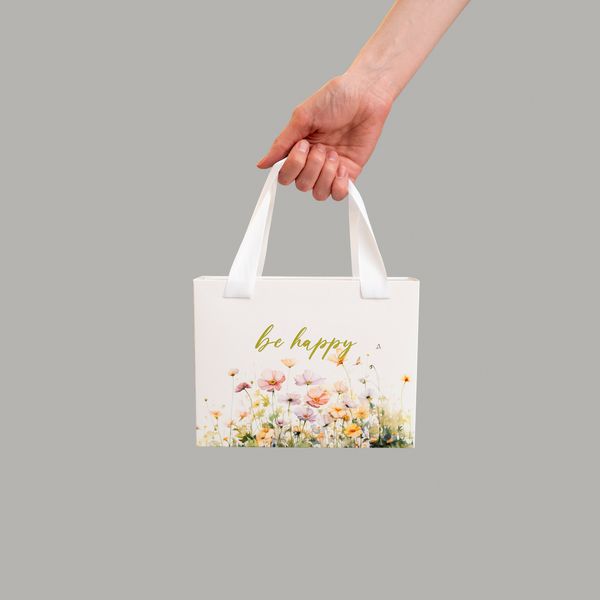 20х15х5 коробка-сумка белая "Be happy" цветочный принт №2 0048 фото